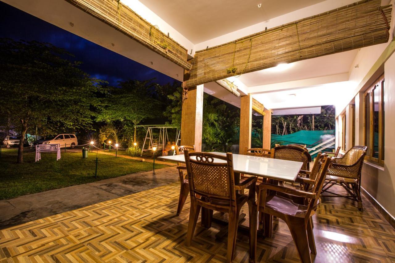 The Midway Jungle Resort Masinagudi Extérieur photo