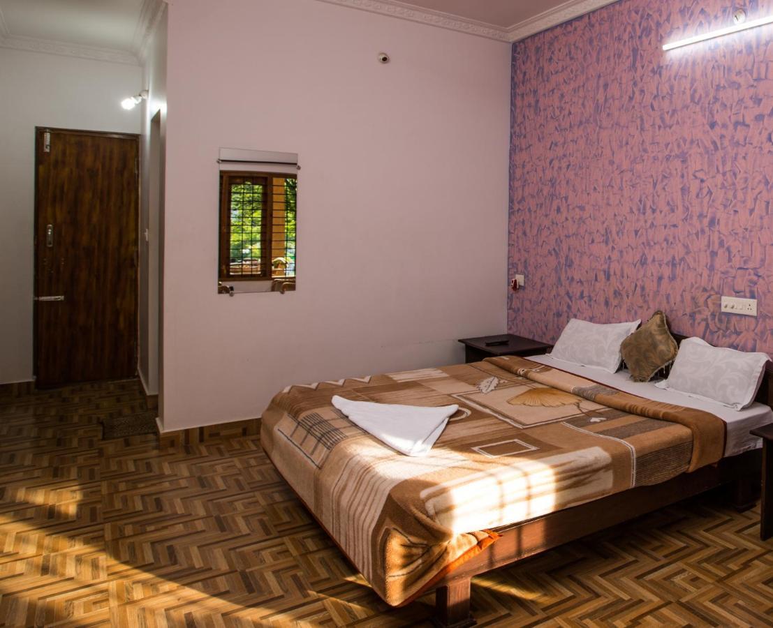 The Midway Jungle Resort Masinagudi Extérieur photo