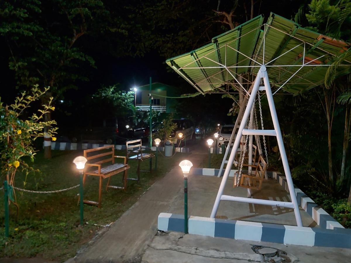 The Midway Jungle Resort Masinagudi Extérieur photo