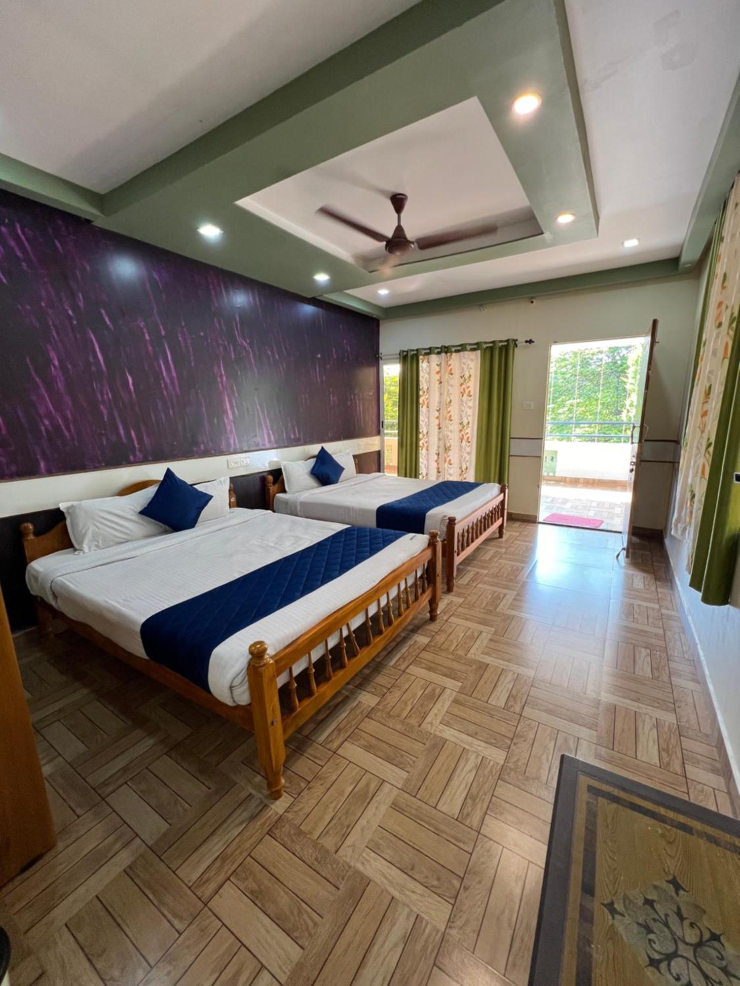 The Midway Jungle Resort Masinagudi Extérieur photo