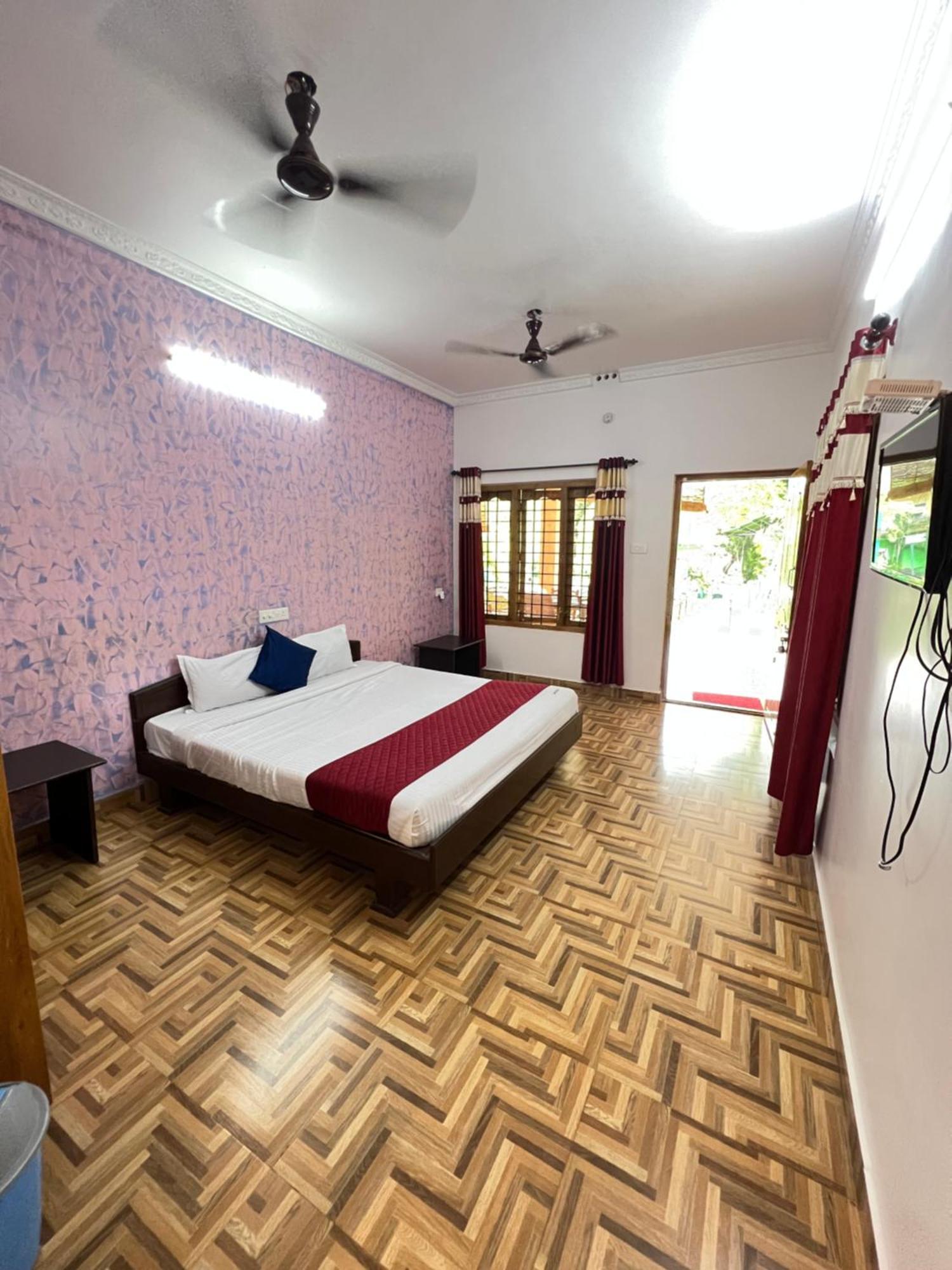 The Midway Jungle Resort Masinagudi Extérieur photo