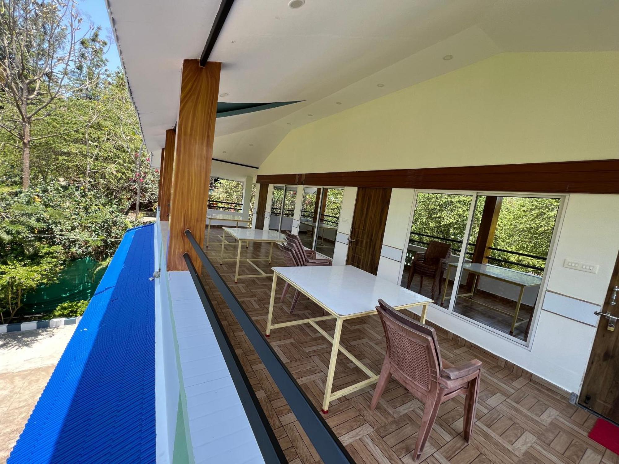 The Midway Jungle Resort Masinagudi Extérieur photo
