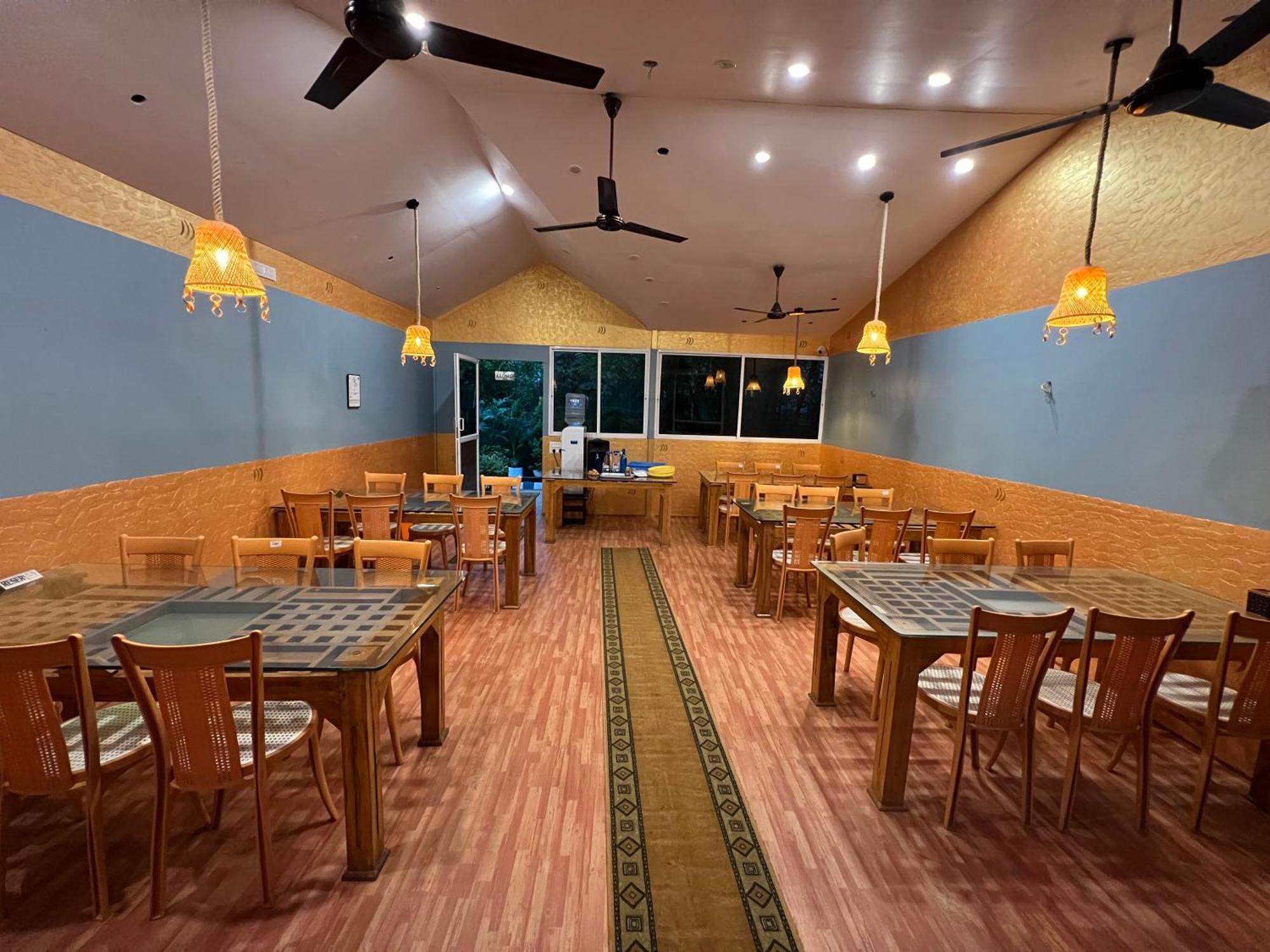 The Midway Jungle Resort Masinagudi Extérieur photo