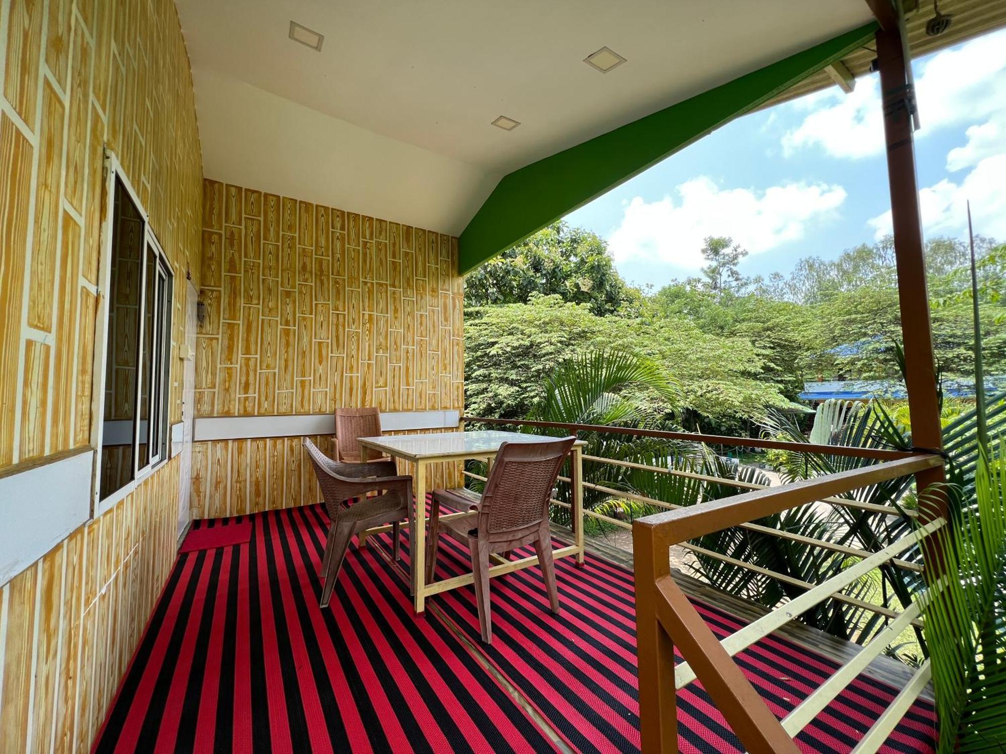 The Midway Jungle Resort Masinagudi Extérieur photo