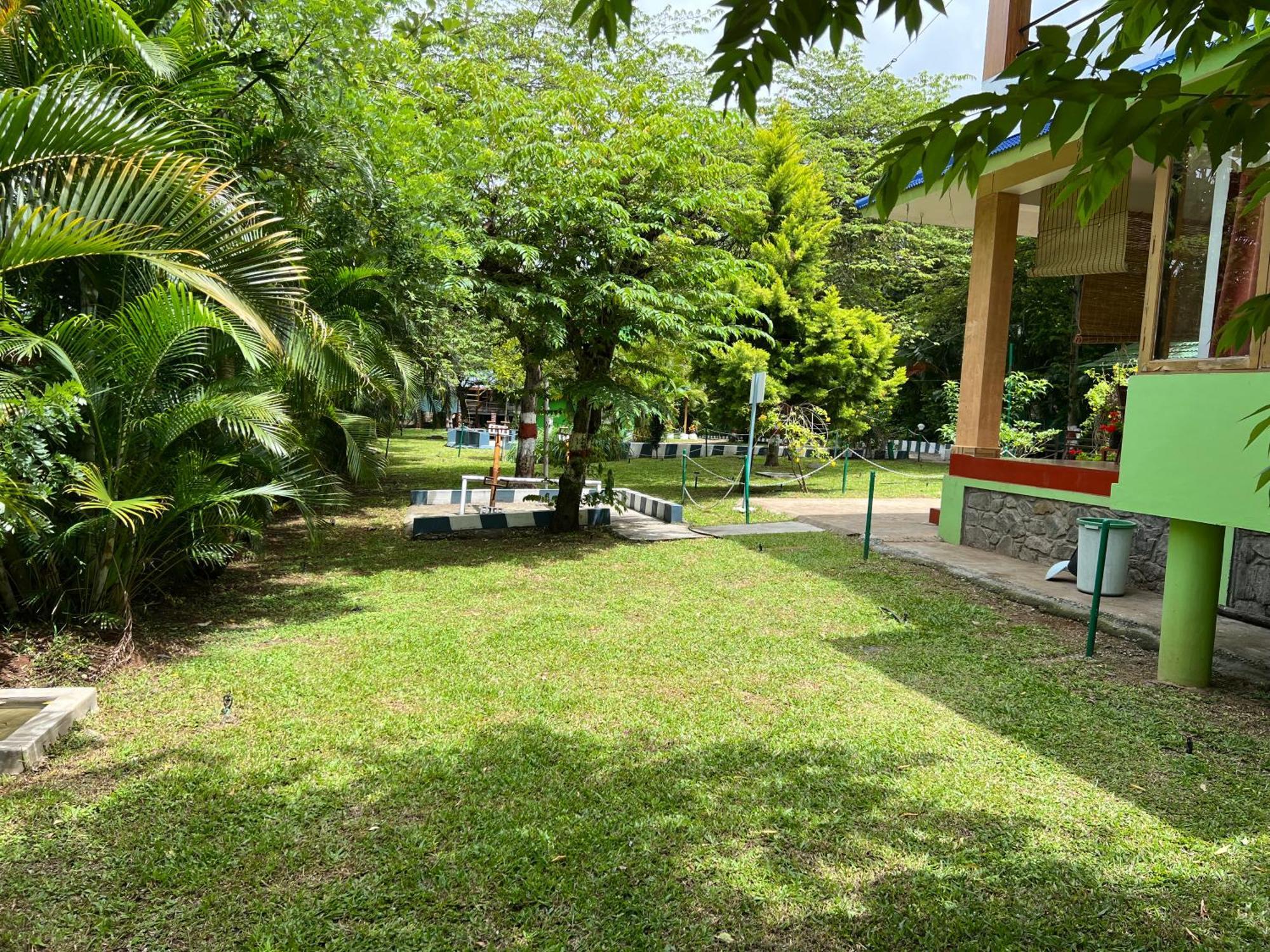 The Midway Jungle Resort Masinagudi Extérieur photo